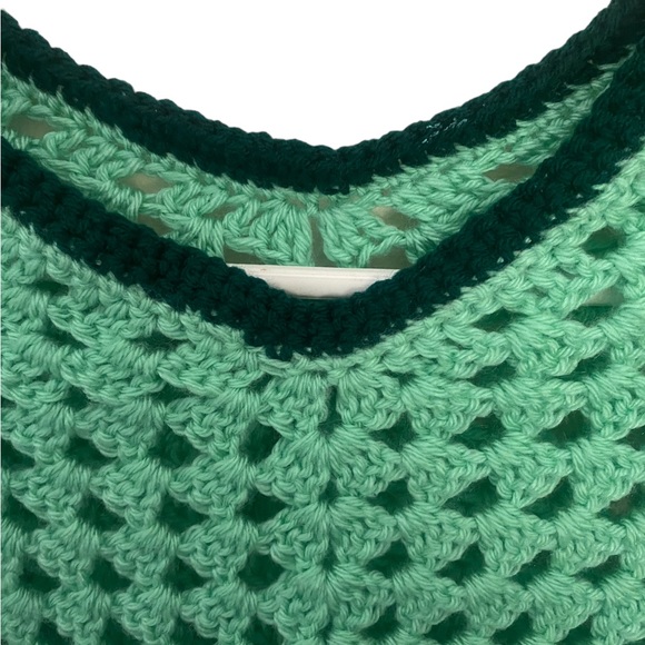 Vintage Handmade Green Granny Square Poncho Boho One Size Fits Small-Medium EUC - Picture 2 of 4